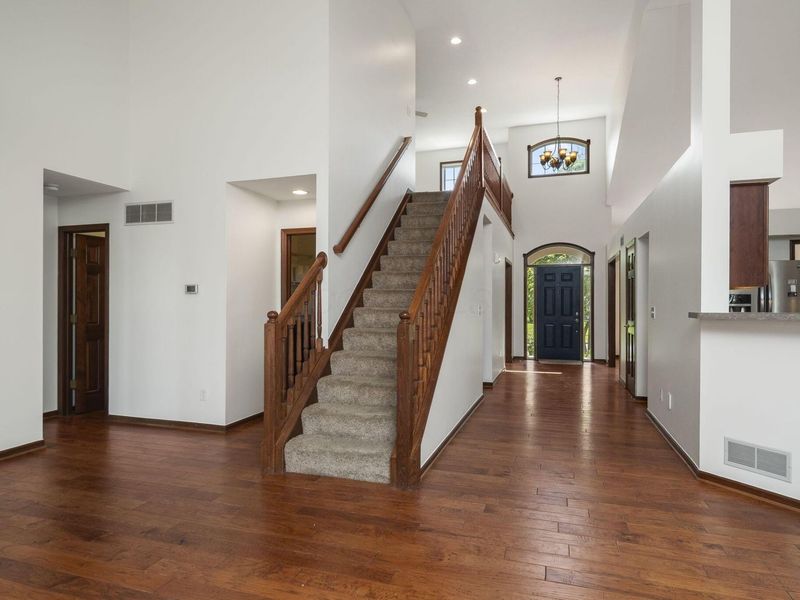 1869 Deer Crossing Drive, Marysville, OH 43040 Photo 7