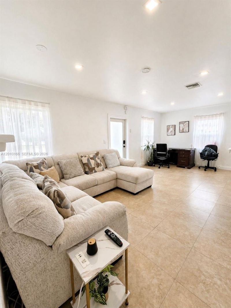 15121 NW 29th Ave, Miami Gardens, FL 33054 Photo