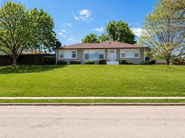 810 S Roosevelt Avenue, Piqua, OH 45356