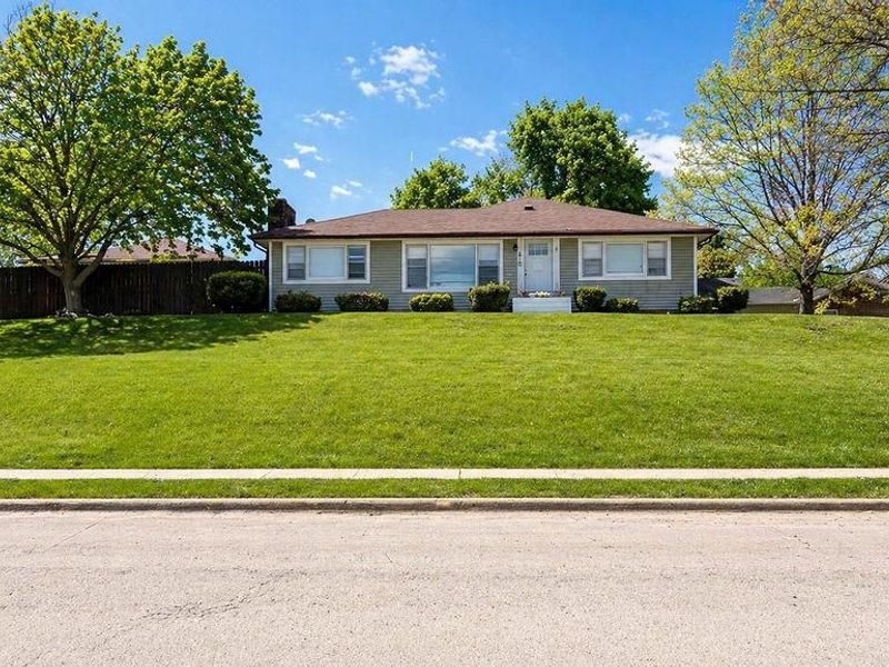 810 S Roosevelt Avenue, Piqua, OH 45356 Photo 1