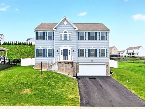 1058 LIVORNO DRIVE, Oakdale, PA 15071