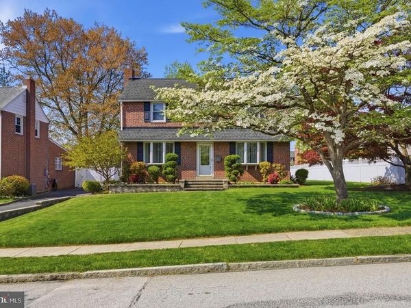 418 COLONIAL PARK DRIVE, SPRINGFIELD, PA 19064