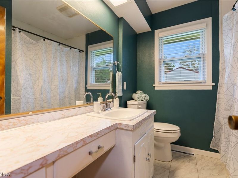 1213 Pleasantview Avenue SE, North Canton, OH 44720 Photo 18