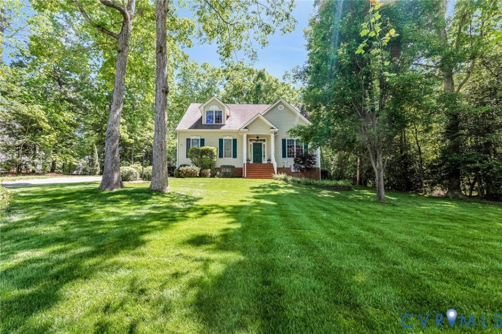 5023 Whitegate Drive, Henrico, VA 23231 Main Photo