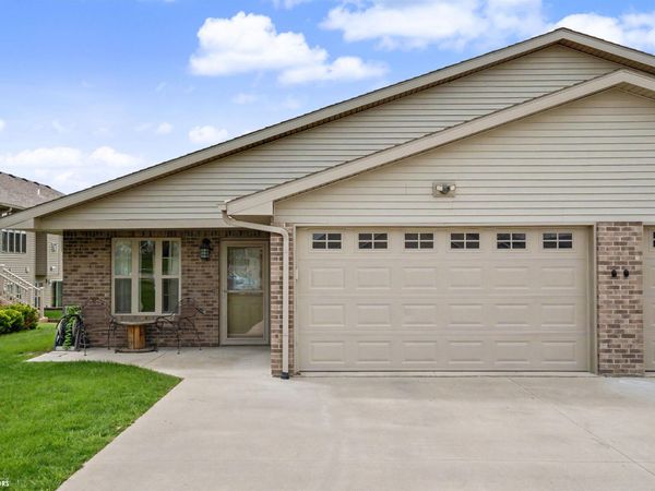 625 Ratcliffe Drive, Marshalltown, IA 50158
