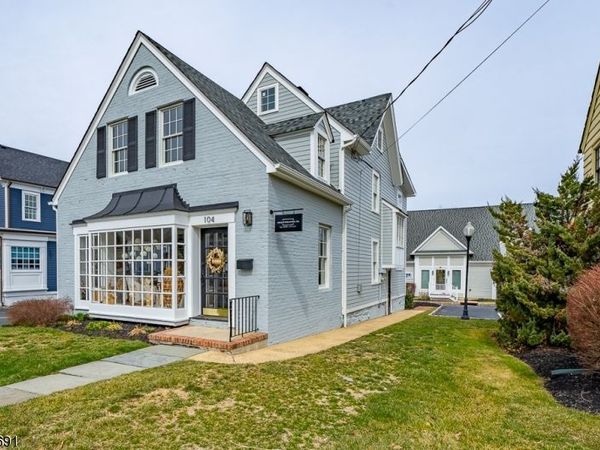 104 Main St, Chatham, NJ 07928