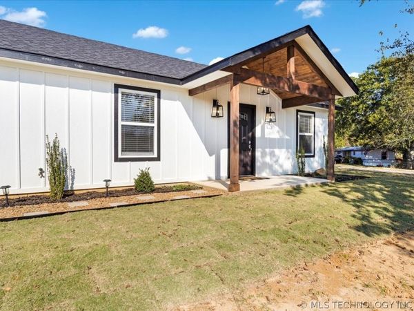 108 NE 1st Street , Fort Towson, OK 74735