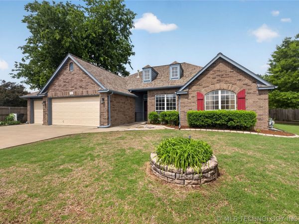 7820 N 161st East Court, Owasso, OK 74055