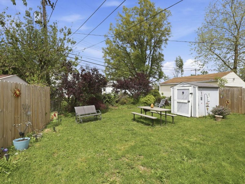 2304 Ashley Drive , Columbus, OH 43224 Photo 59