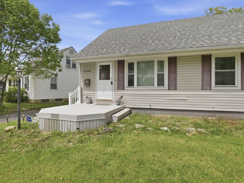 2304 Ashley Drive , Columbus, OH 43224 Photo 9