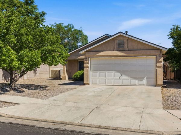 7705 Desert Canyon Place SW, Albuquerque, NM 87121