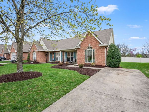 408 Biltmore Cir , Murfreesboro, TN 37128