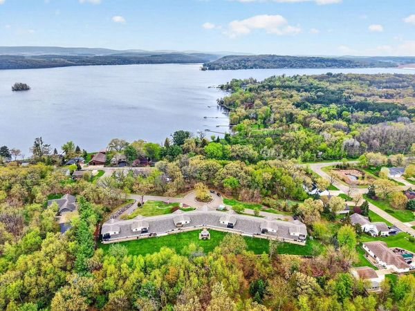 N2860 Trevor Ridge, Unit 3, Lodi, WI 53555