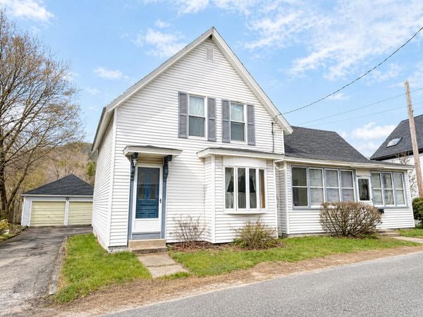 9 Mcfarland Street, Gorham, NH 03581