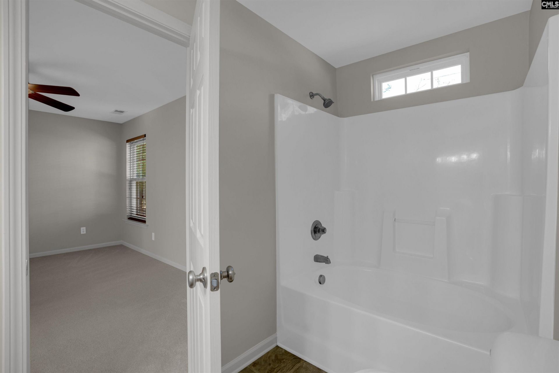 128 St Andrews Place Drive  Photo 24