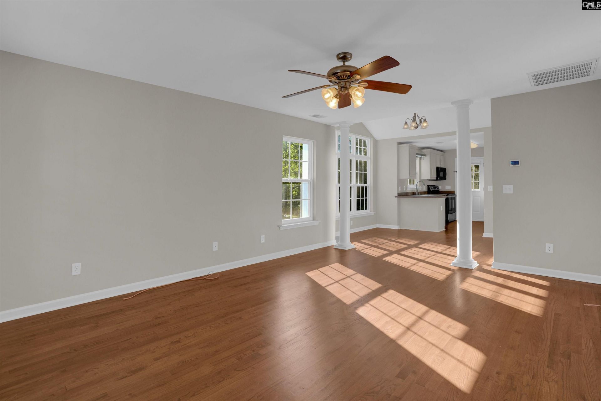 128 St Andrews Place Drive  Photo 6