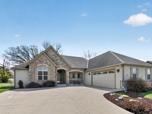 W164S7114 Raven Rd, Muskego, WI 53150