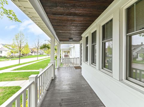 Main Photo