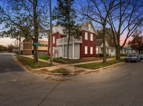 Main Photo