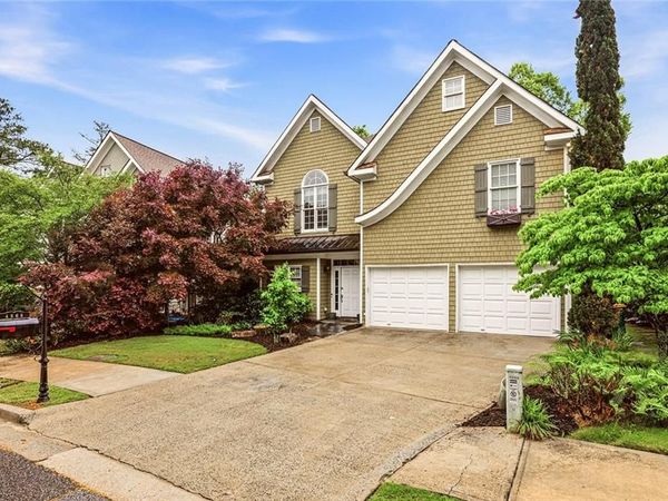 4565 Windsor Park Place, Atlanta, GA 30342