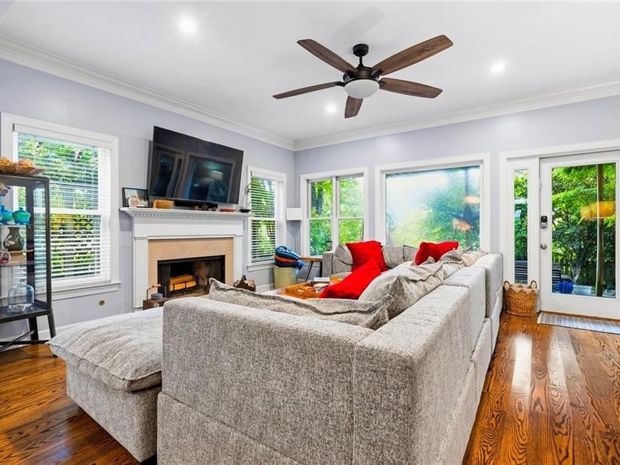 Property Image 11