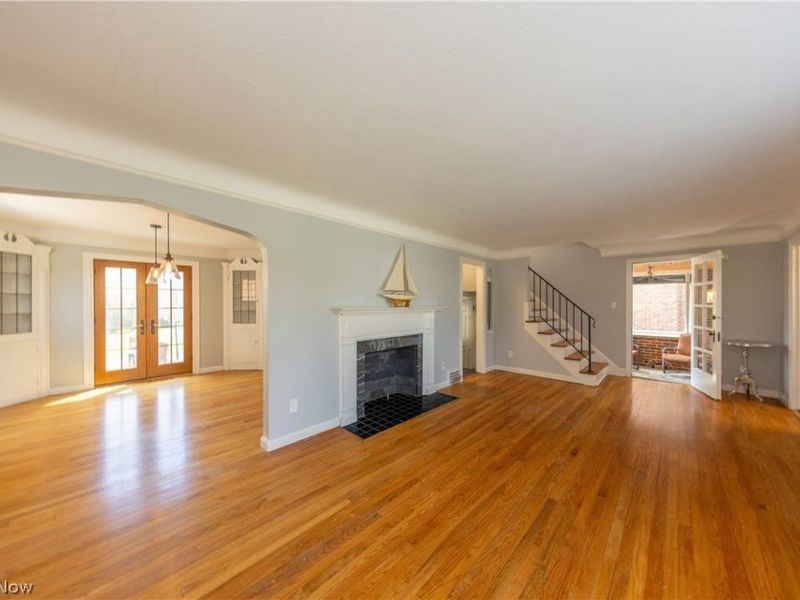 21130 Edgecliff Drive, Euclid, OH 44123 Photo 4