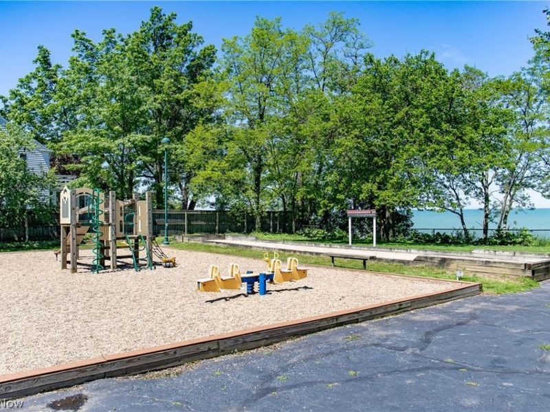21130 Edgecliff Drive, Euclid, OH 44123 Photo 48