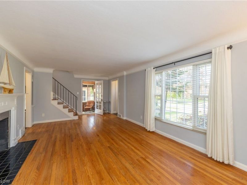 21130 Edgecliff Drive, Euclid, OH 44123 Photo 5