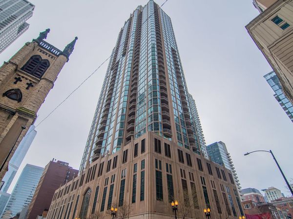 21 E HURON Street , Unit 2705, Chicago, IL 60611