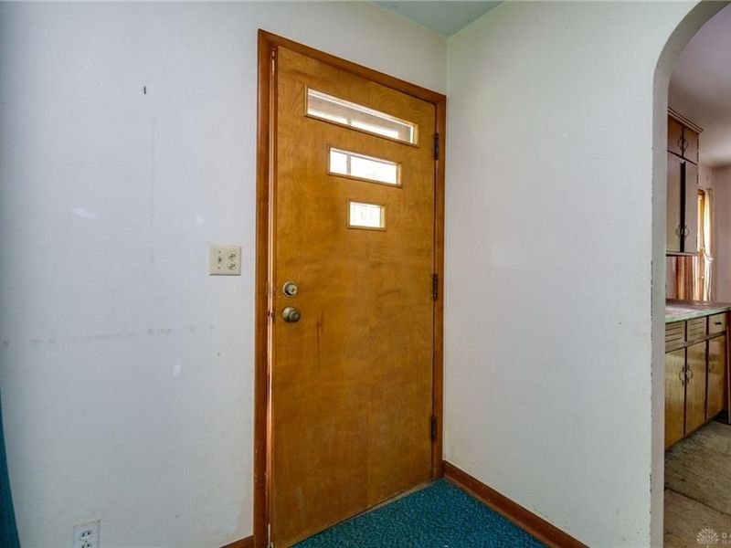 599 N Fairfield Road, Beavercreek, OH 45430 Photo 3