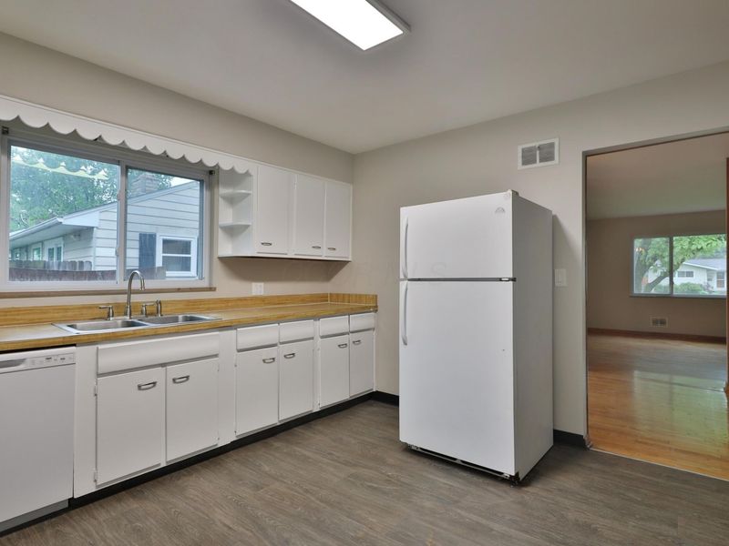 2636 Nottingham Road , Columbus, OH 43221 Photo 10