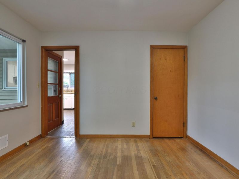 2636 Nottingham Road , Columbus, OH 43221 Photo 24
