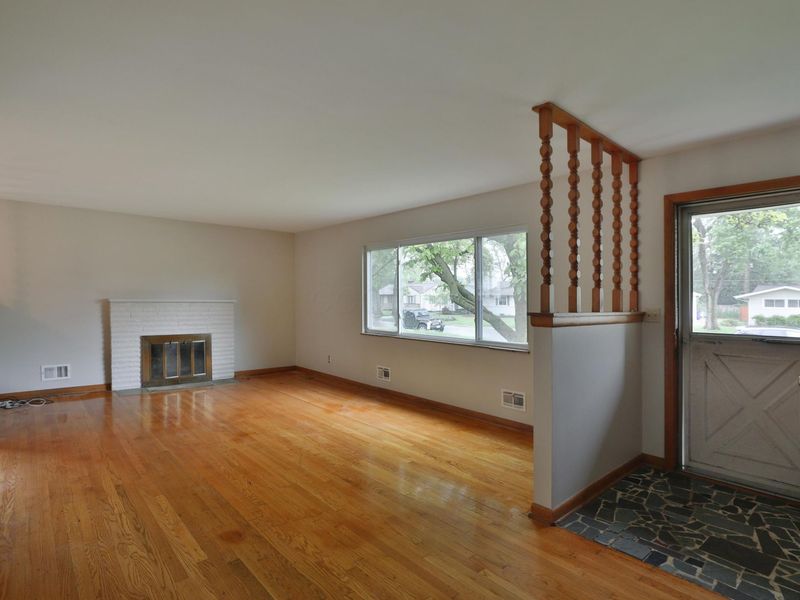 2636 Nottingham Road , Columbus, OH 43221 Photo 3