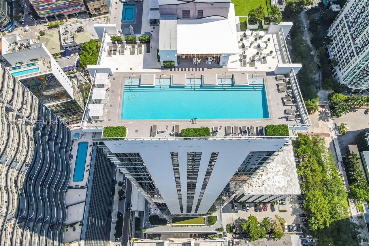 1010 Brickell Ave, Unit 4608, Miami, FL 33131 Photo