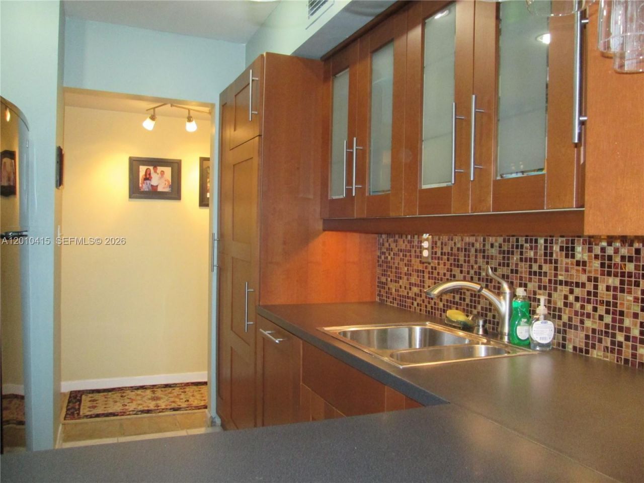 250 180th Dr , Unit 308, Sunny Isles Beach, FL 33160 Photo