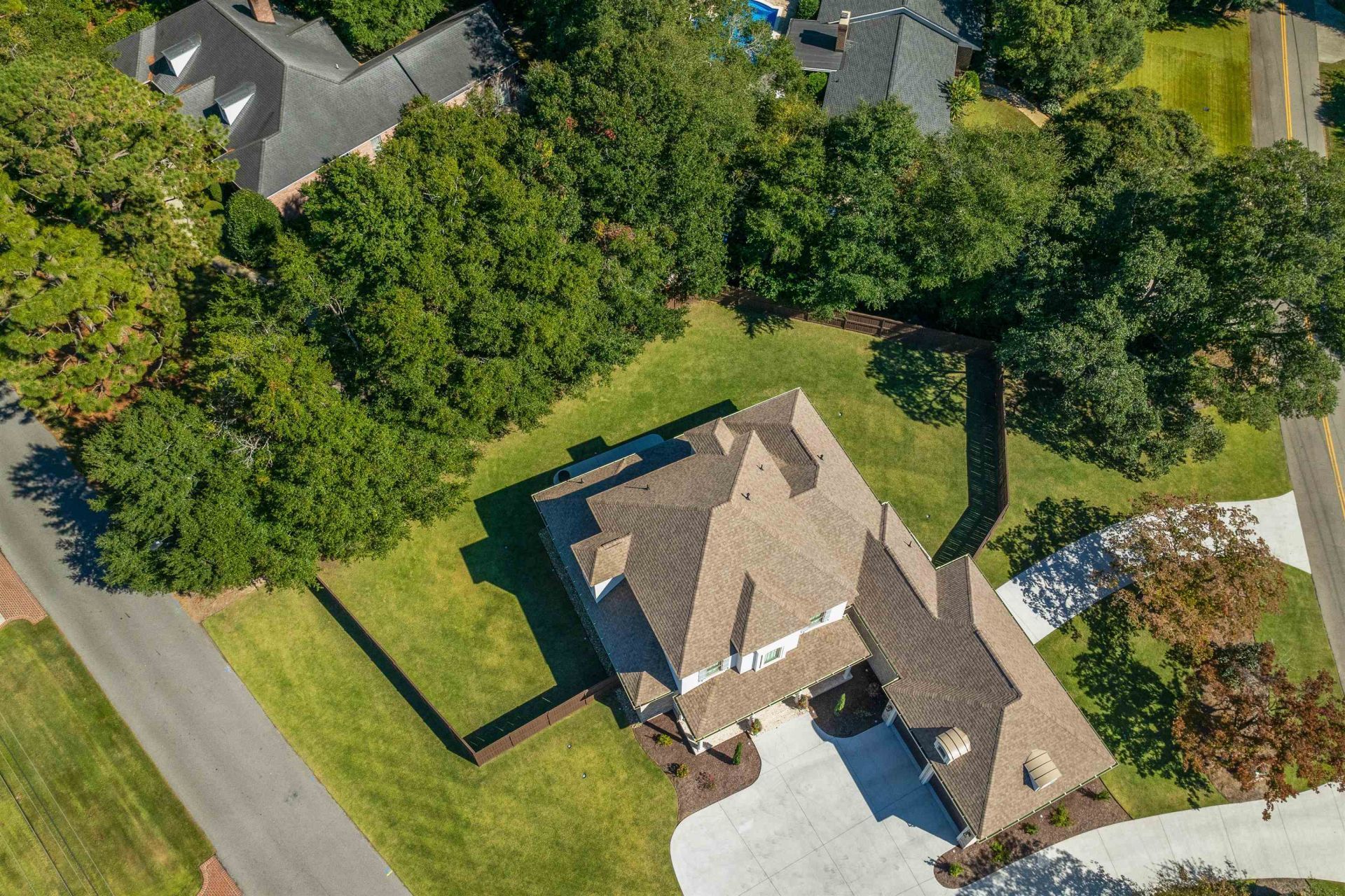 404 Club Dr. Photo 62