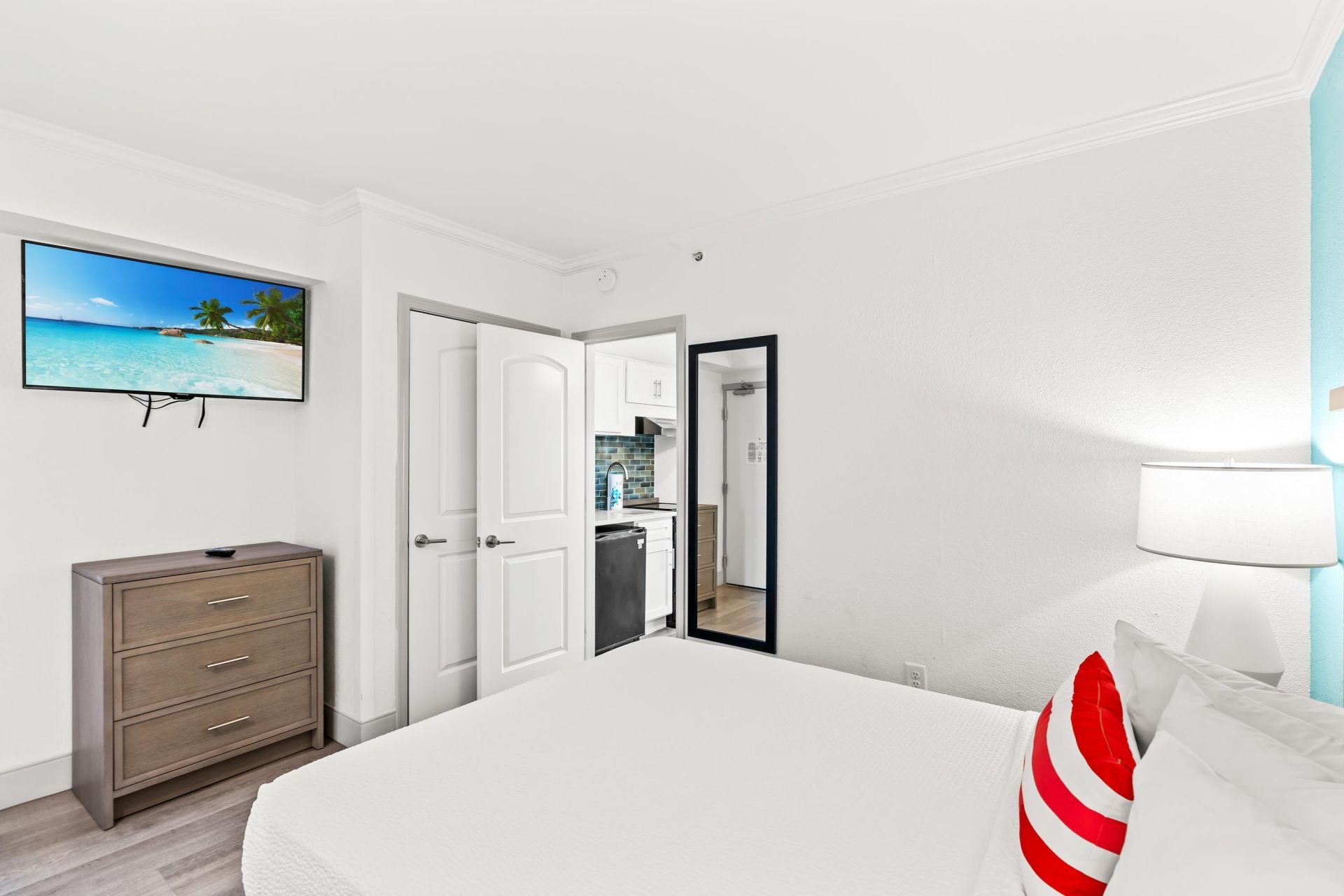 2311 S Ocean Blvd.  Photo 10