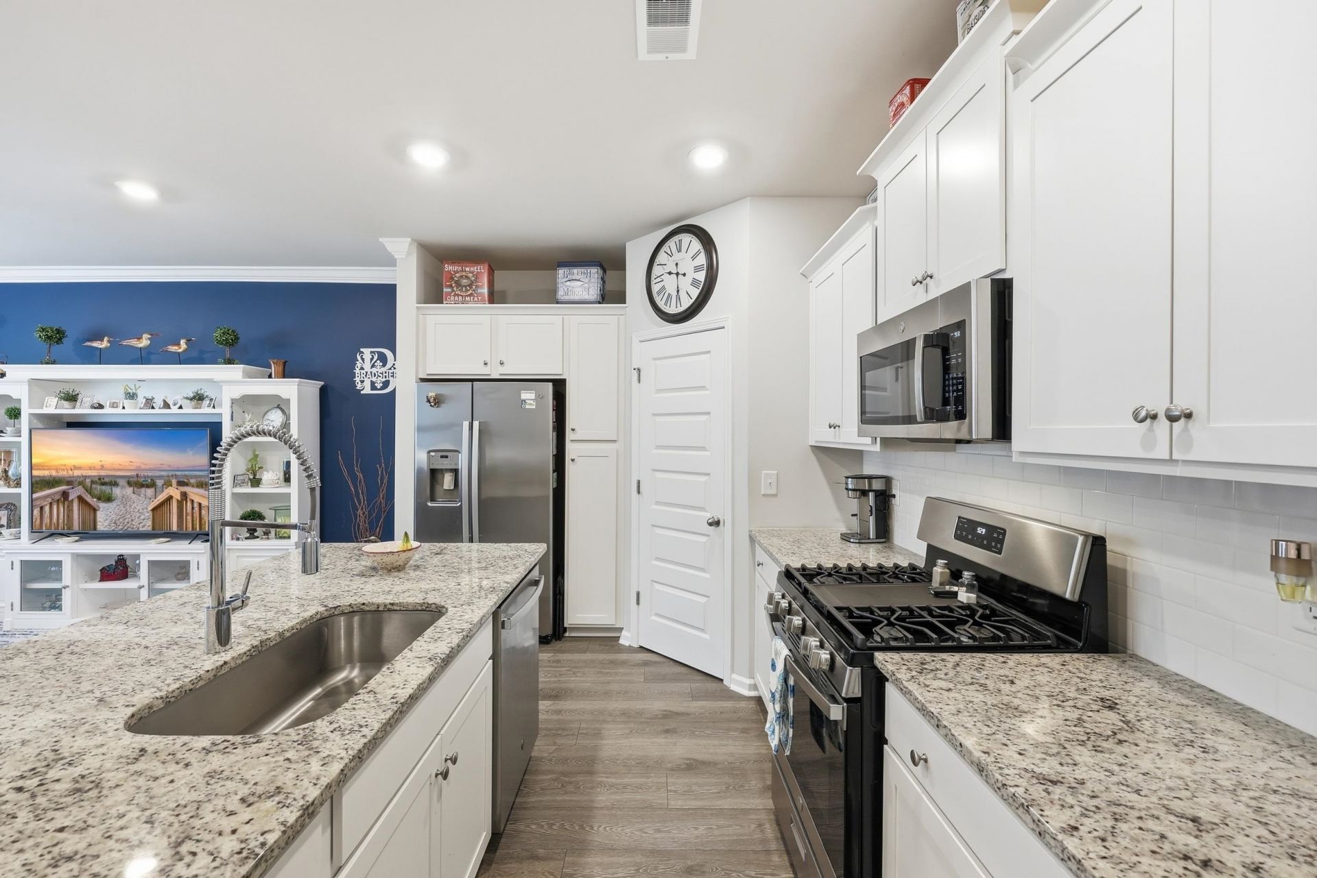 5354 Knobcone Loop  Photo 7