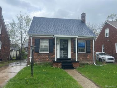 21341 Reimanville Avenue, Royal Oak Twp, MI 48220