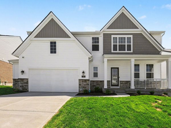 745 Bluestem Ridge Drive, Alexandria, KY 41001