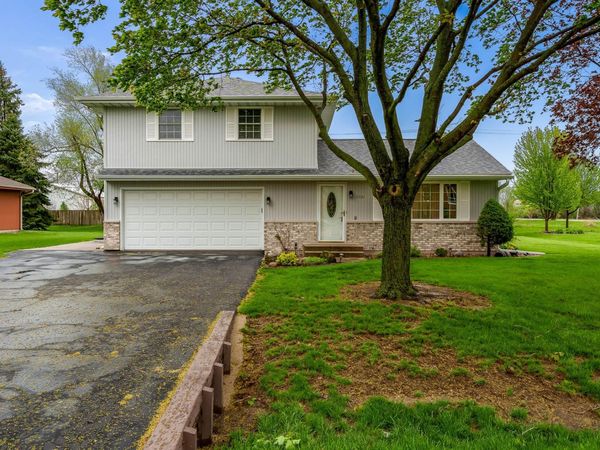 10355 Banyan Drive, MACHESNEY PARK, IL 61115
