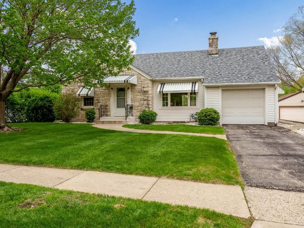 1225 28th Street, ROCKFORD, IL 61108