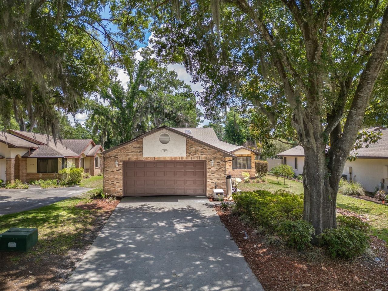109 Waterwood Drive, Yalaha, FL 34797 Photo