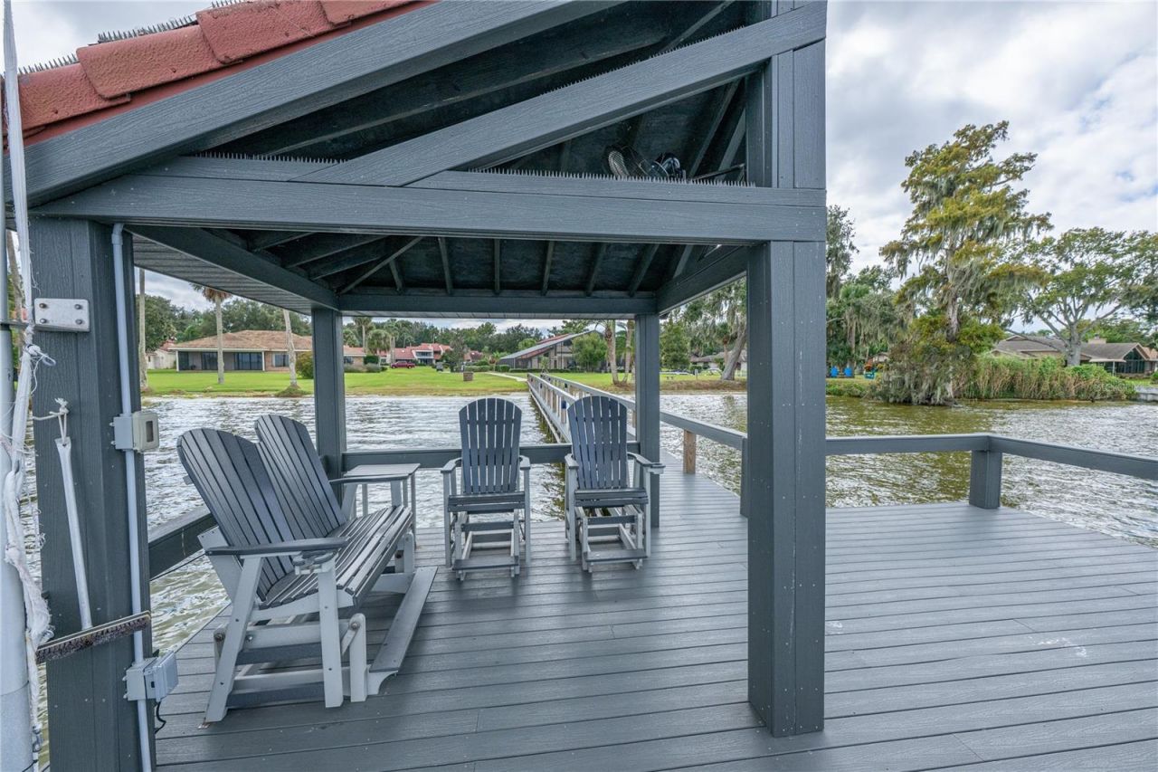 109 Waterwood Drive, Yalaha, FL 34797 Photo