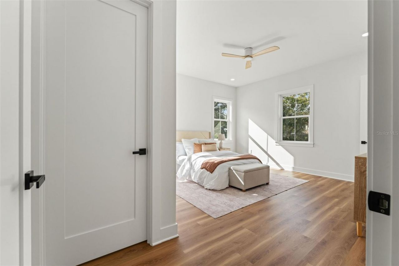 10198 Hodson Place, Seminole, FL 33776 Photo