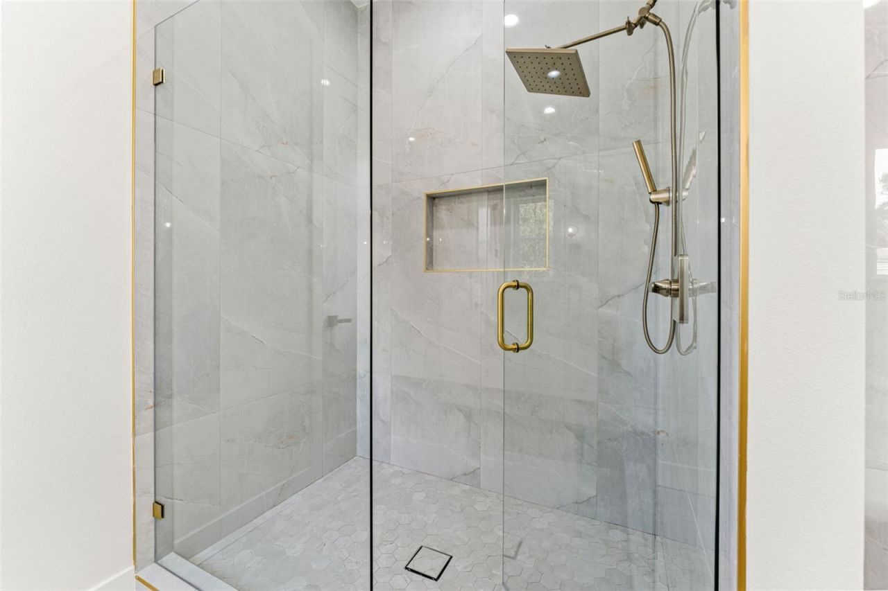 10198 Hodson Place, Seminole, FL 33776 Photo