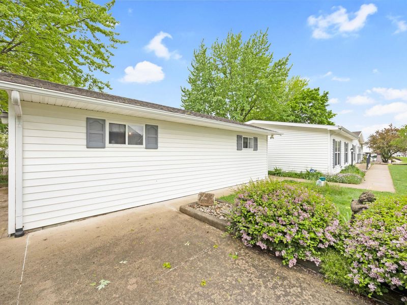 11203 Macalpine Way, Lakeview, OH 43331 Photo 3