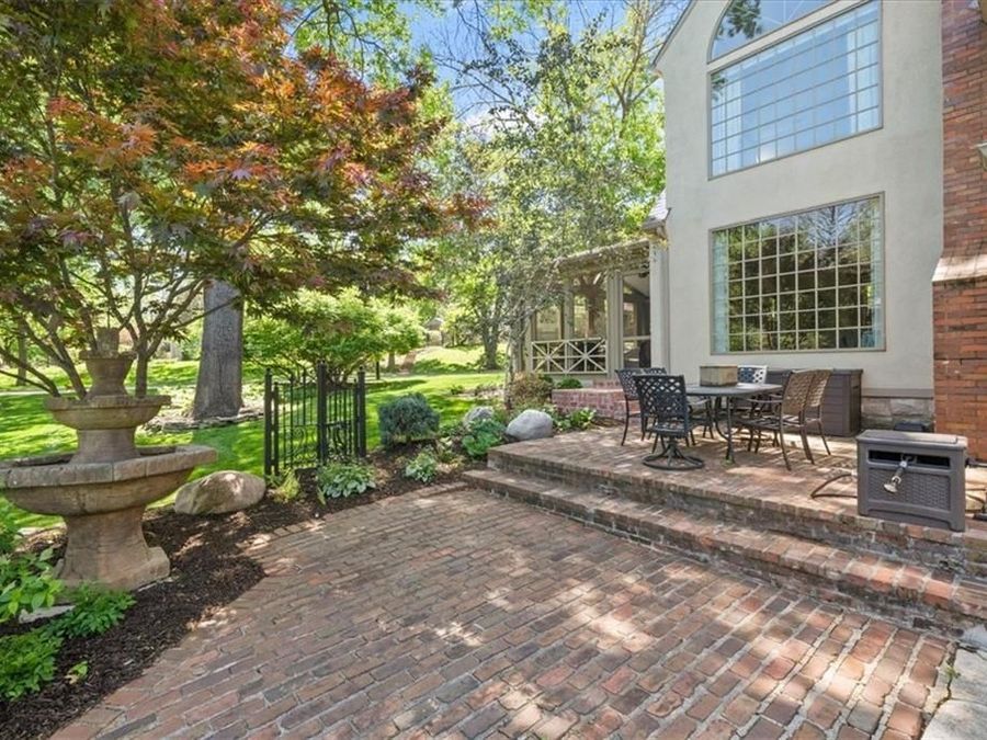 Property Image 32