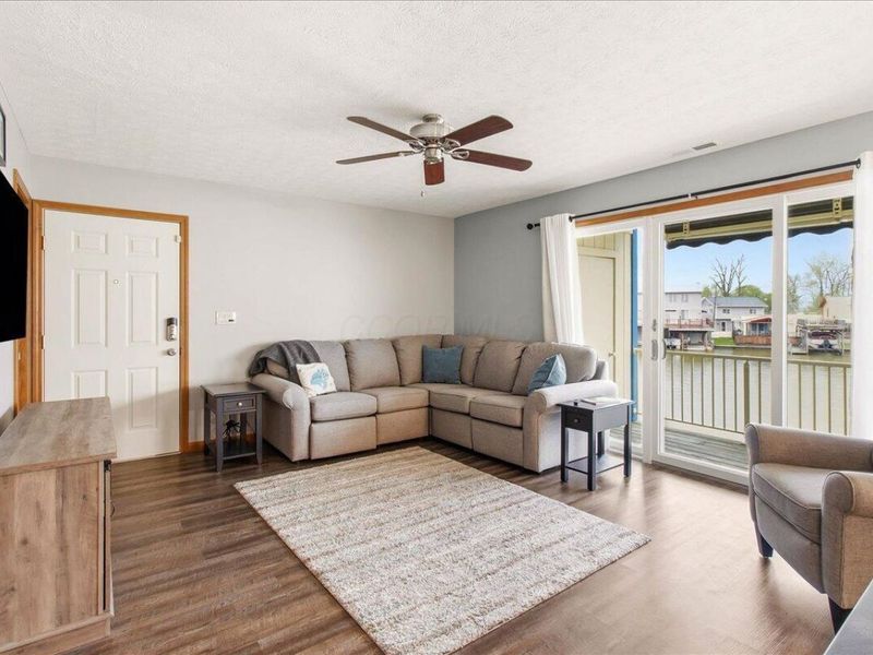 241 Chase Avenue, Unit F2U, Russells Point, OH 43348 Photo 4