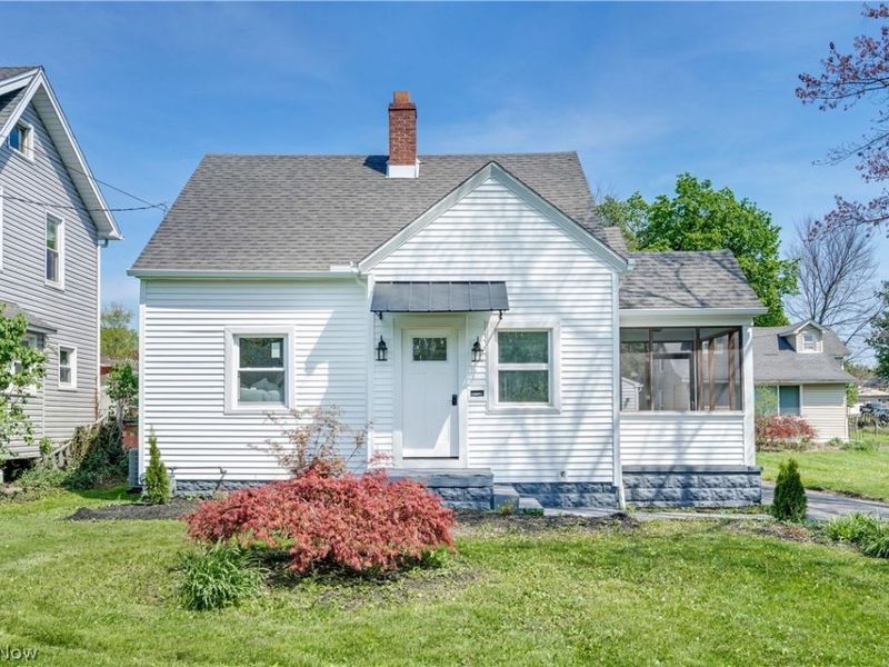 14 Massachusetts Avenue, Poland, OH 44514 Photo 1